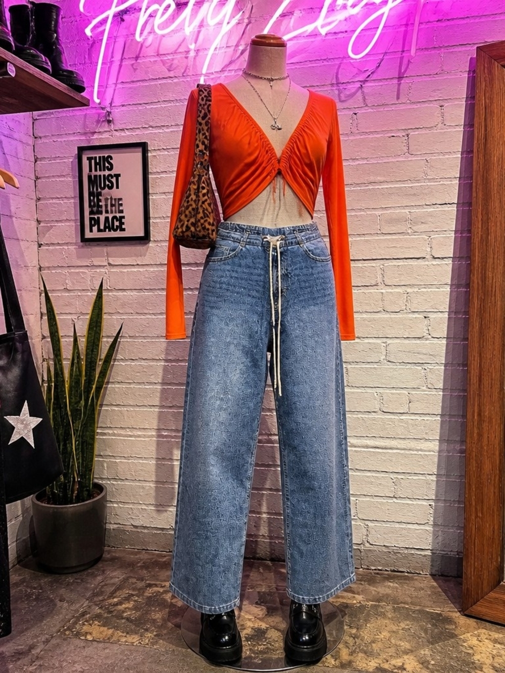 NWT Habitual Kira Wide Leg Drawstring Jeans Light Wash Size 8/29